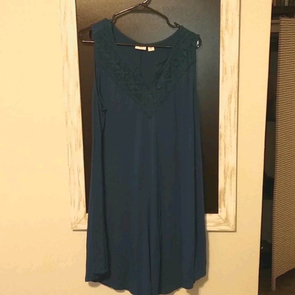 Cato Flowing Dress